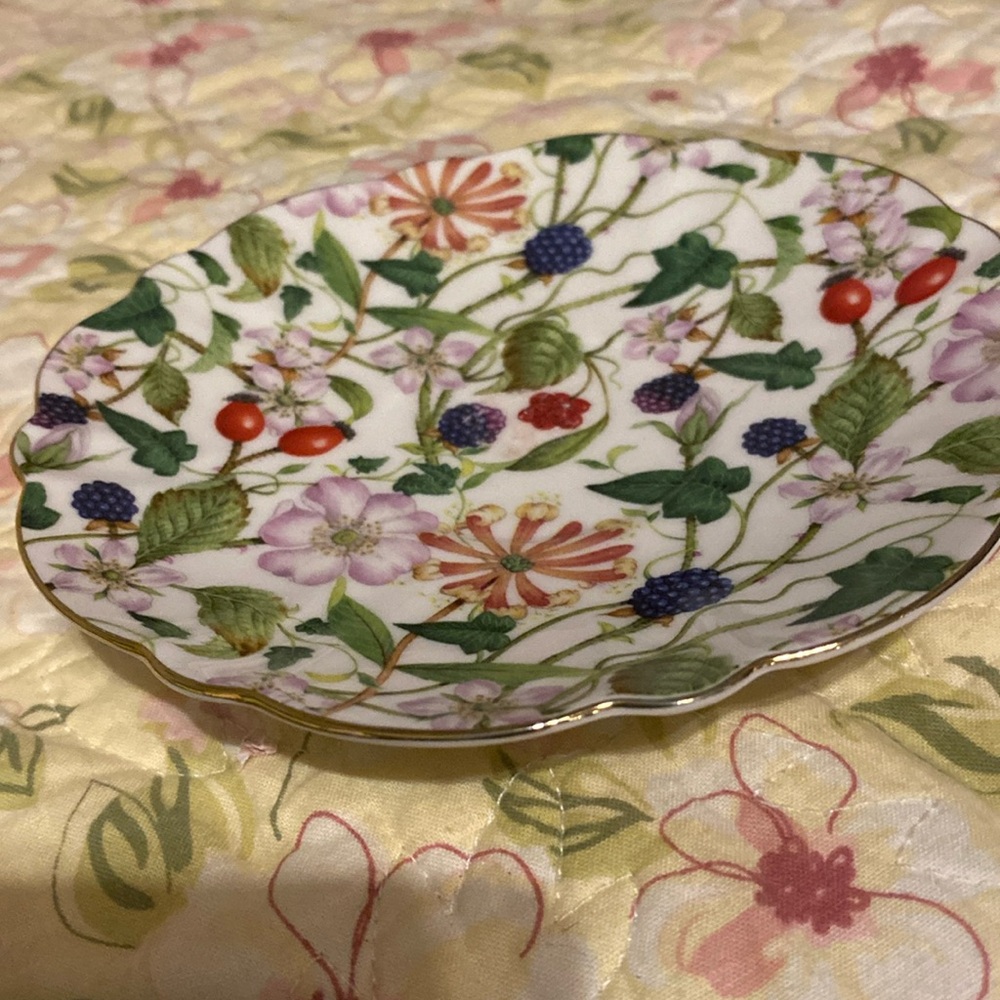 Gracie’s Teaware Blackberries Saucer in good used condition.